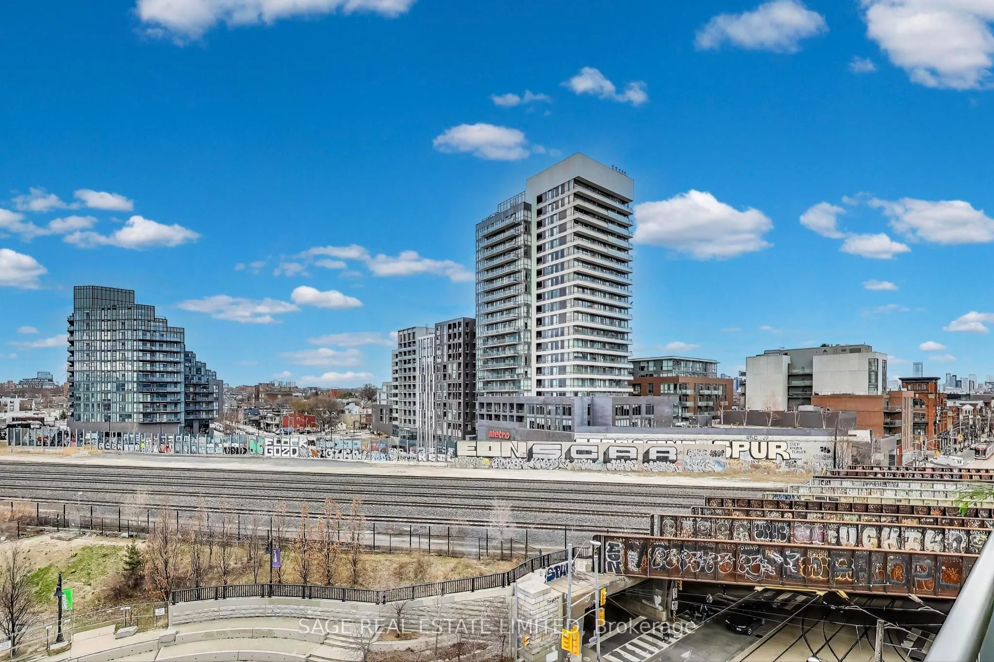 1205 Queen Street W, #604