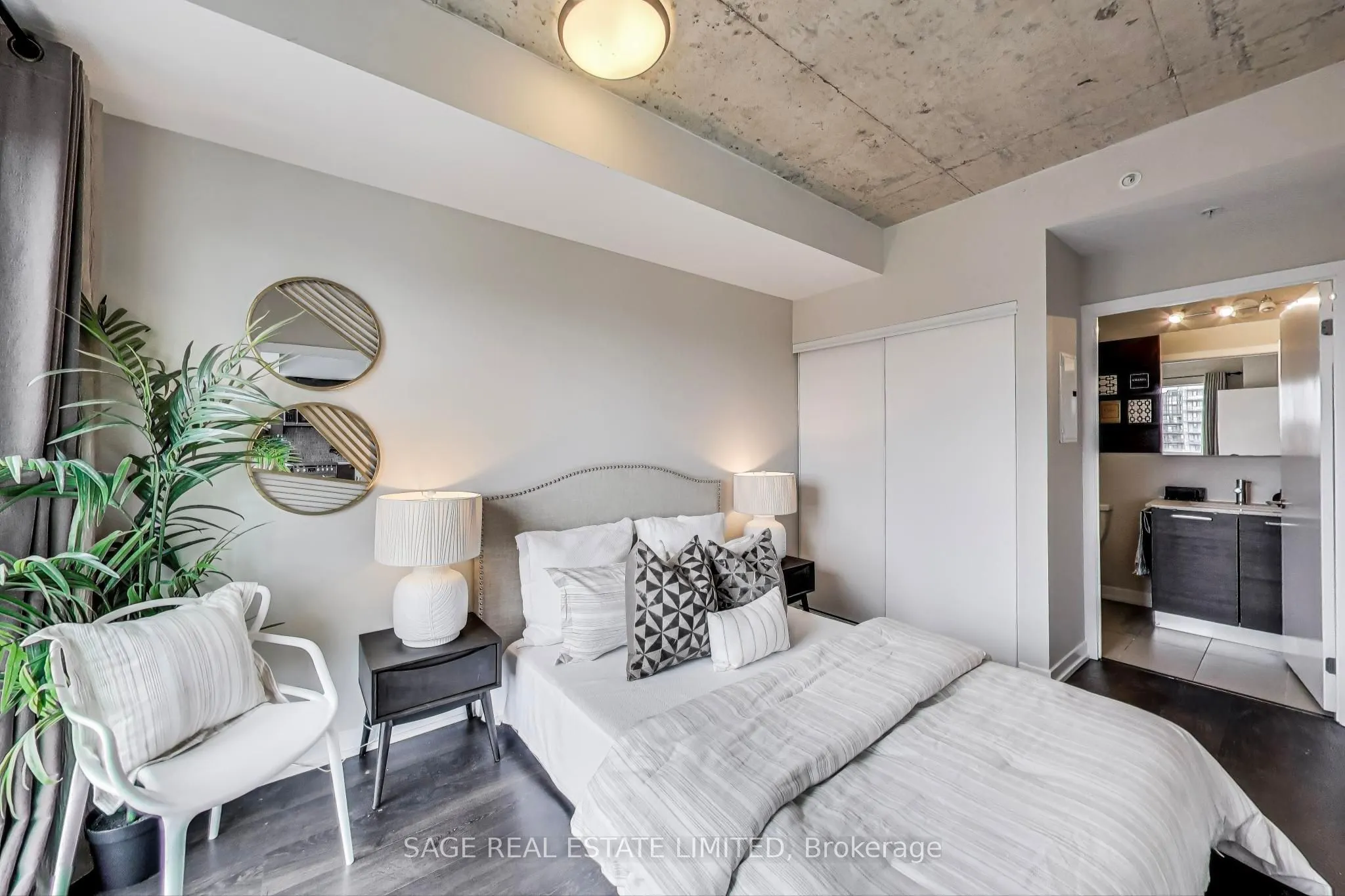 1205 Queen Street W, #604