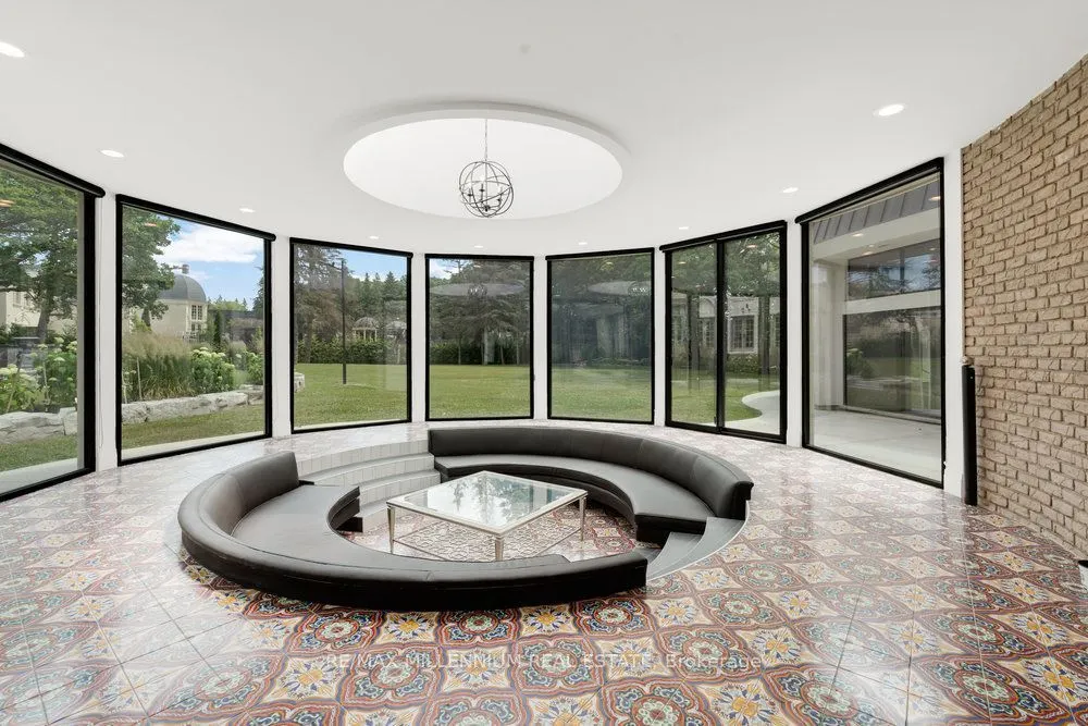 38 Park Lane Circle