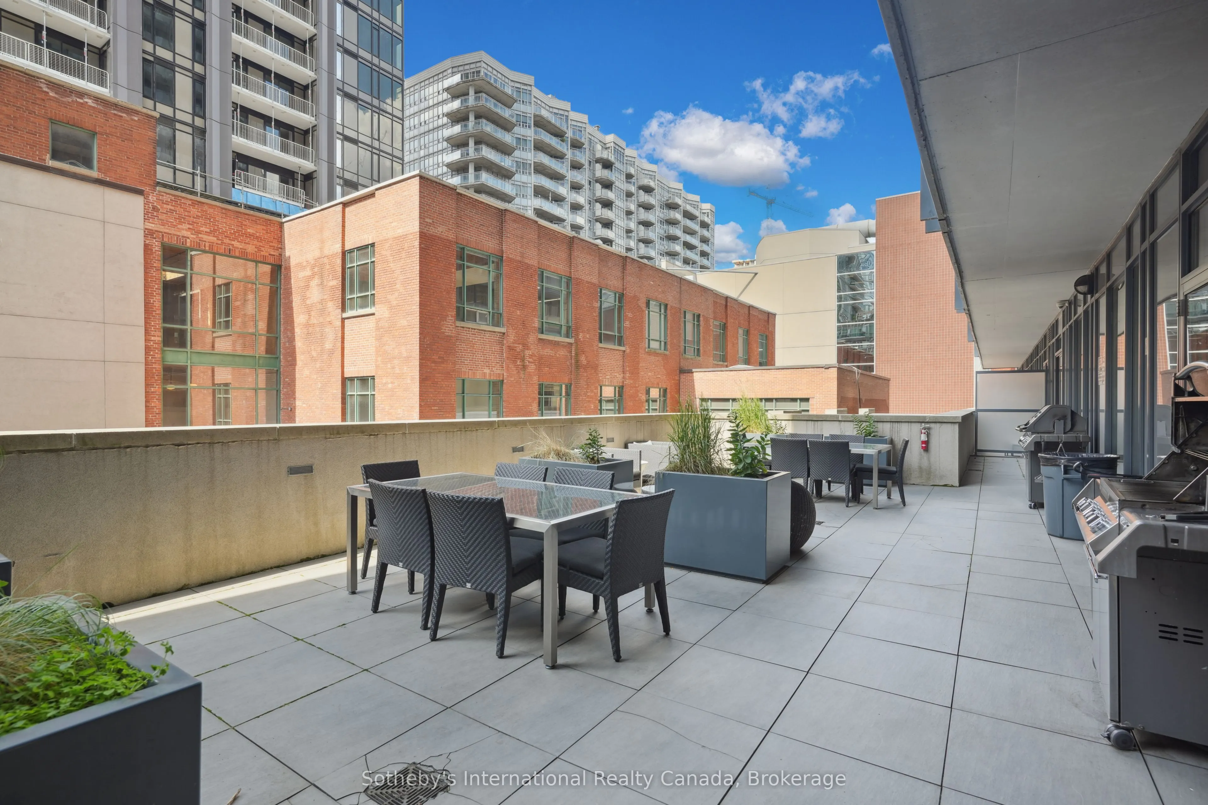 105 George Street, #903