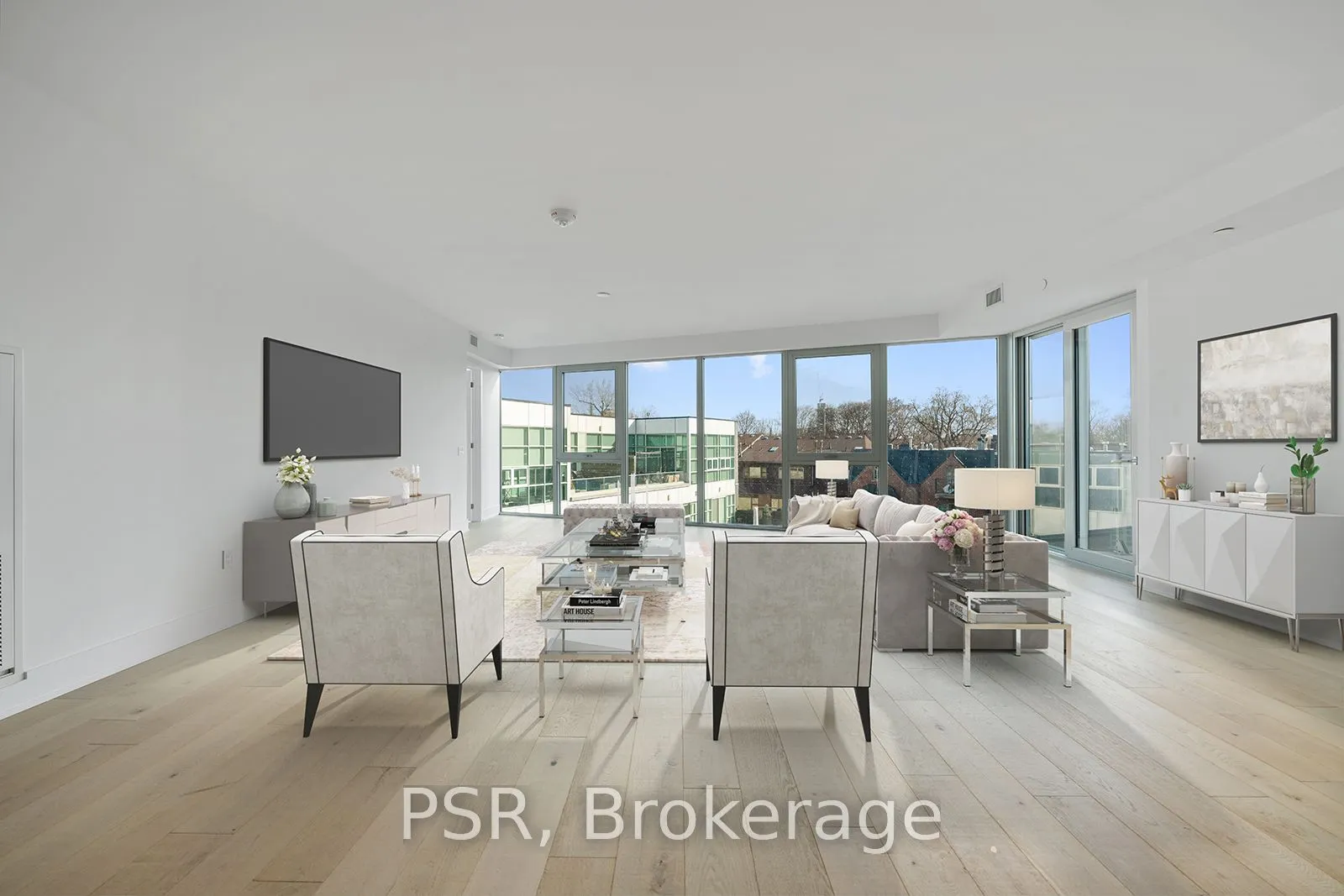 346 Davenport Road, #304