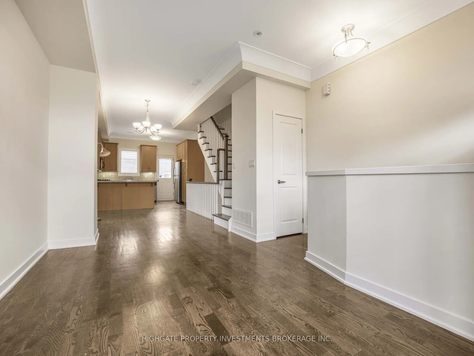 106 Mitchell Avenue