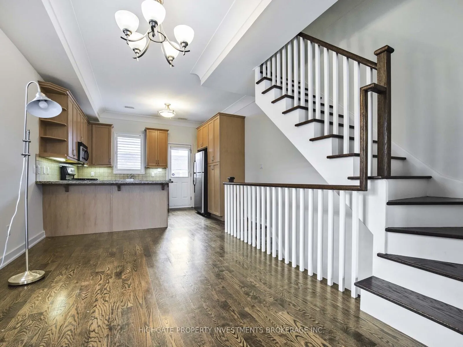 106 Mitchell Avenue
