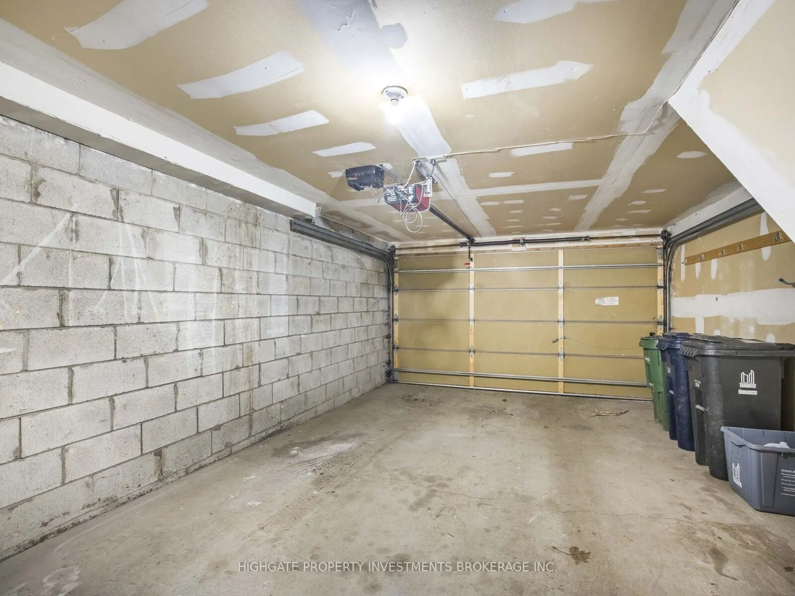 106 Mitchell Avenue