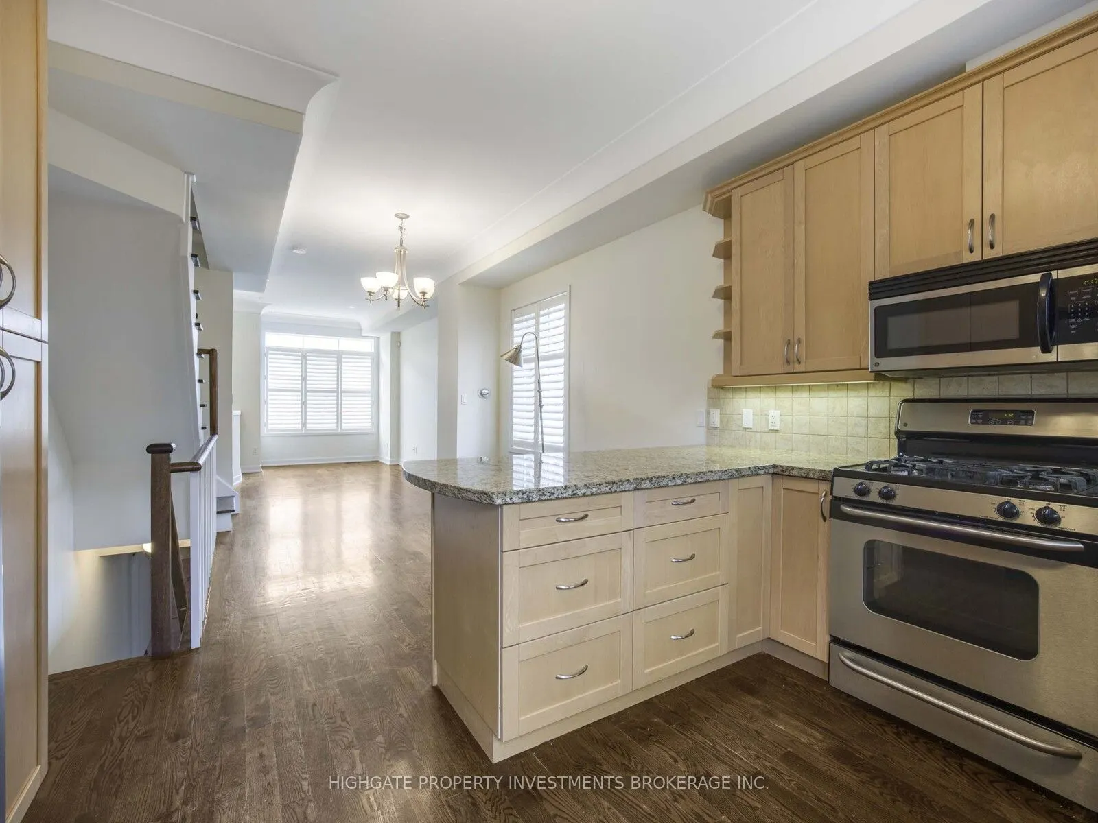 106 Mitchell Avenue