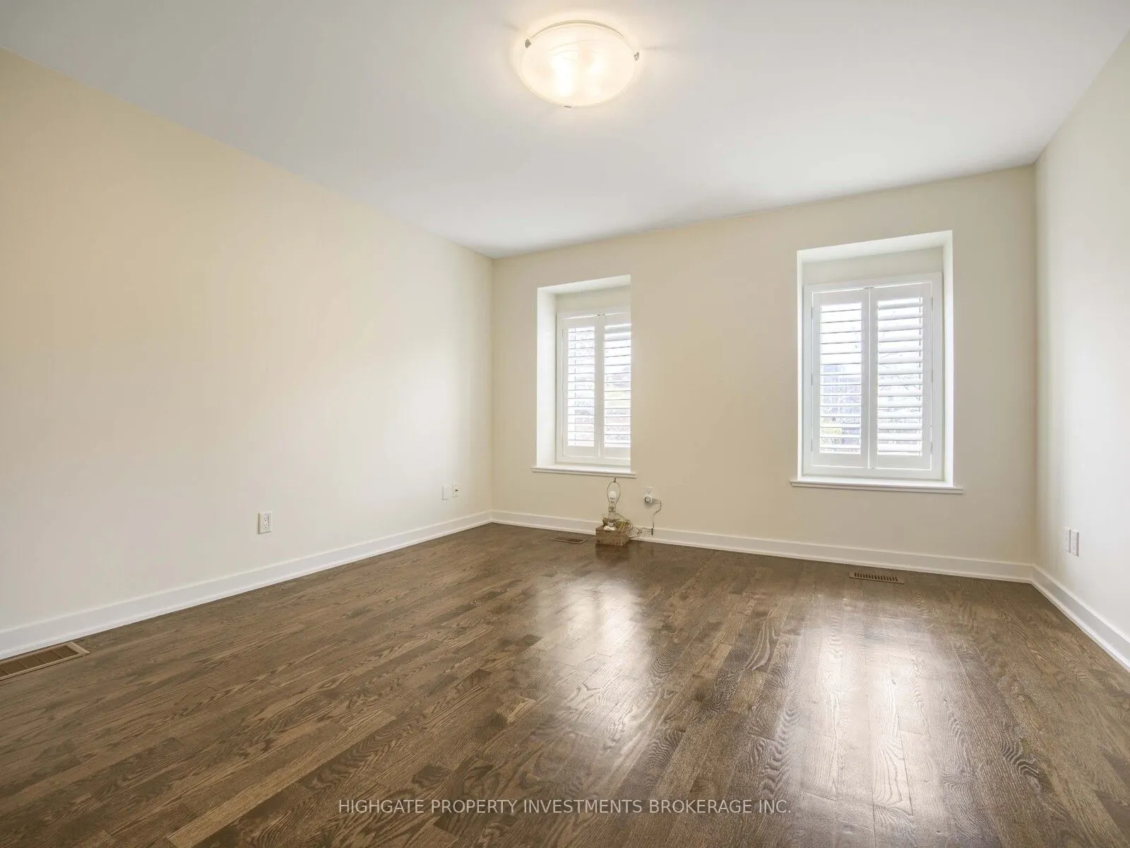 106 Mitchell Avenue