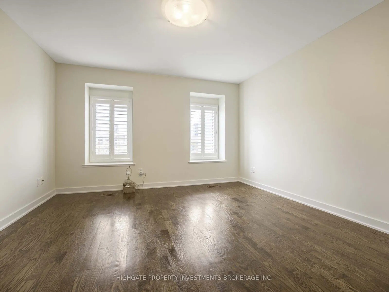 106 Mitchell Avenue