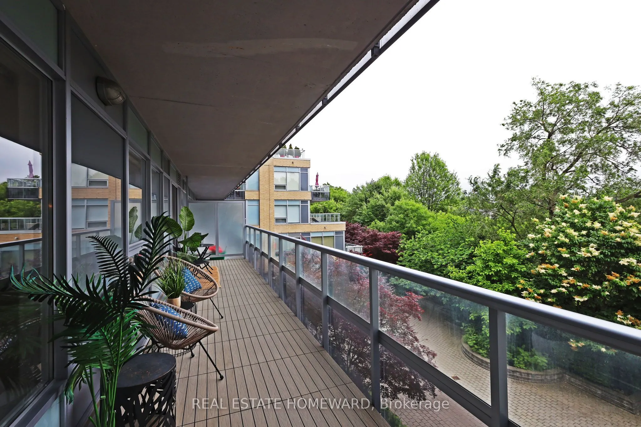 701 Sheppard Avenue W, #302