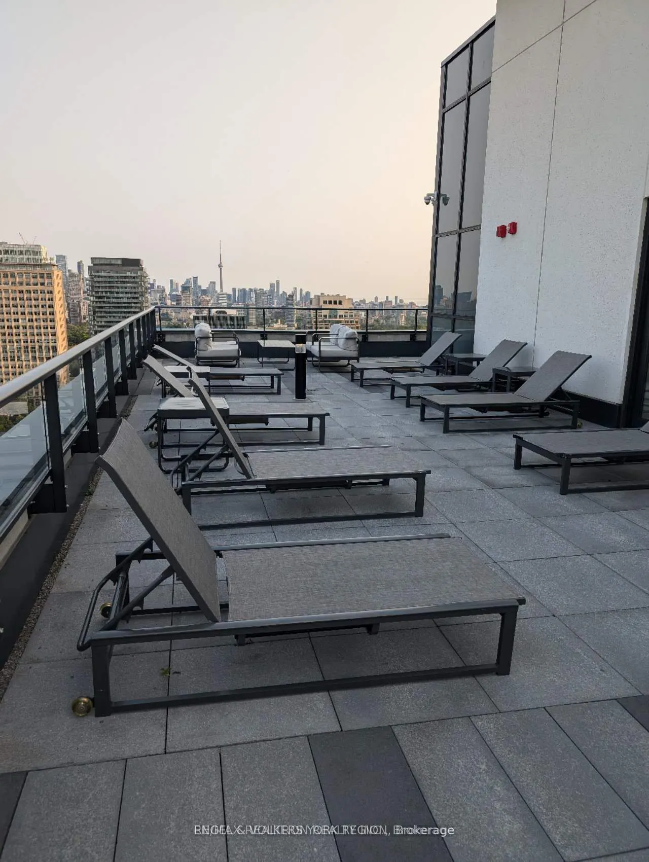 609 Avenue Road #1105