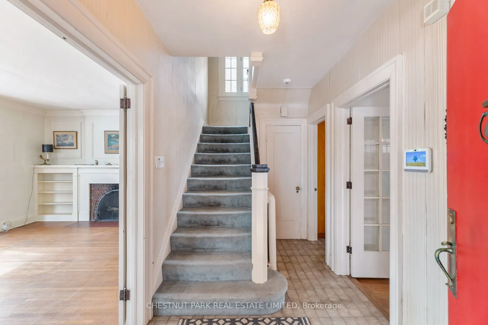 12 Glenview Avenue