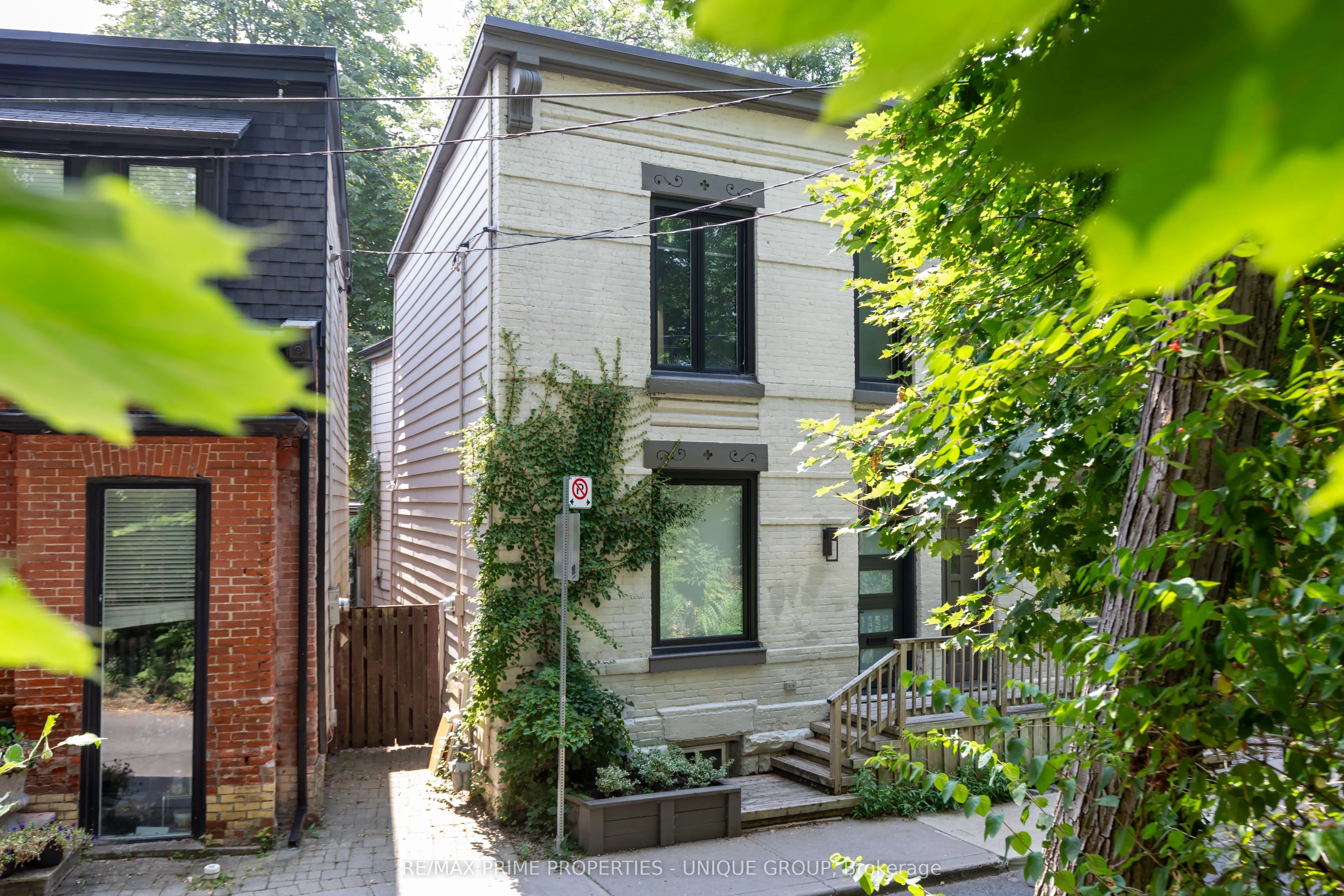 137 Marlborough Place