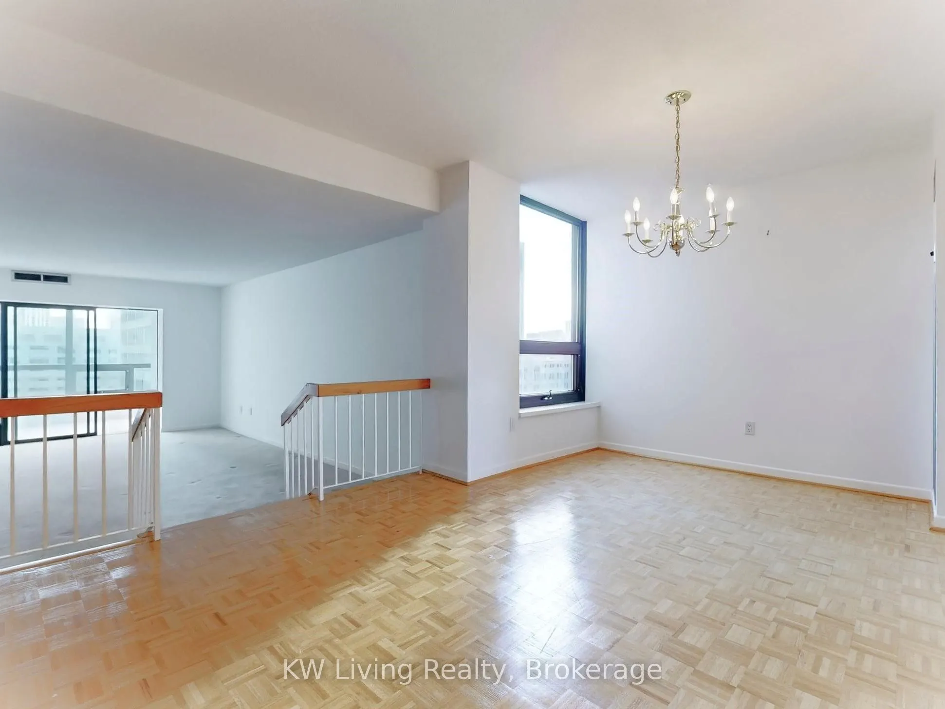 62 Wellesley Street W, #1206