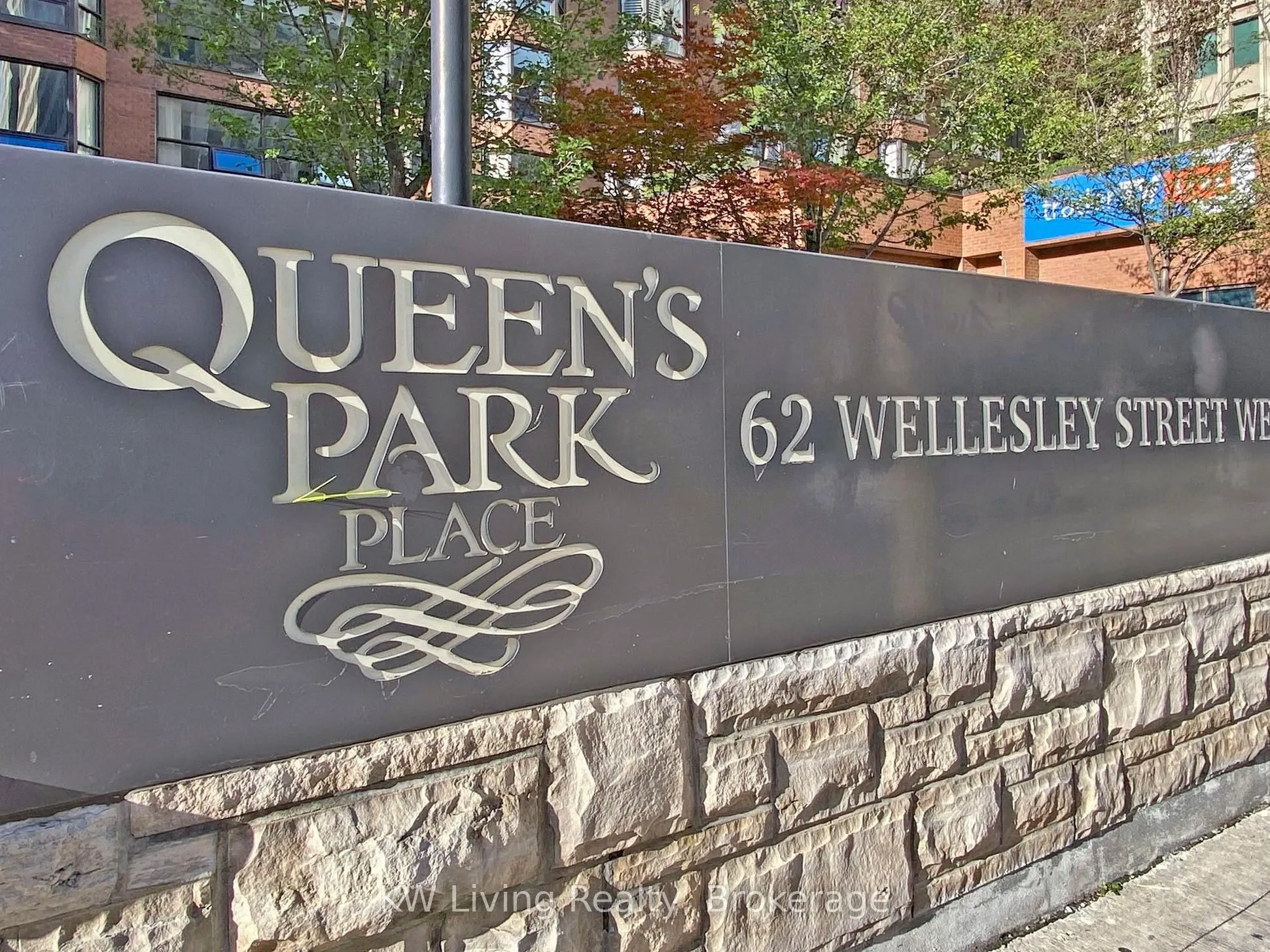 62 Wellesley Street W, #1206