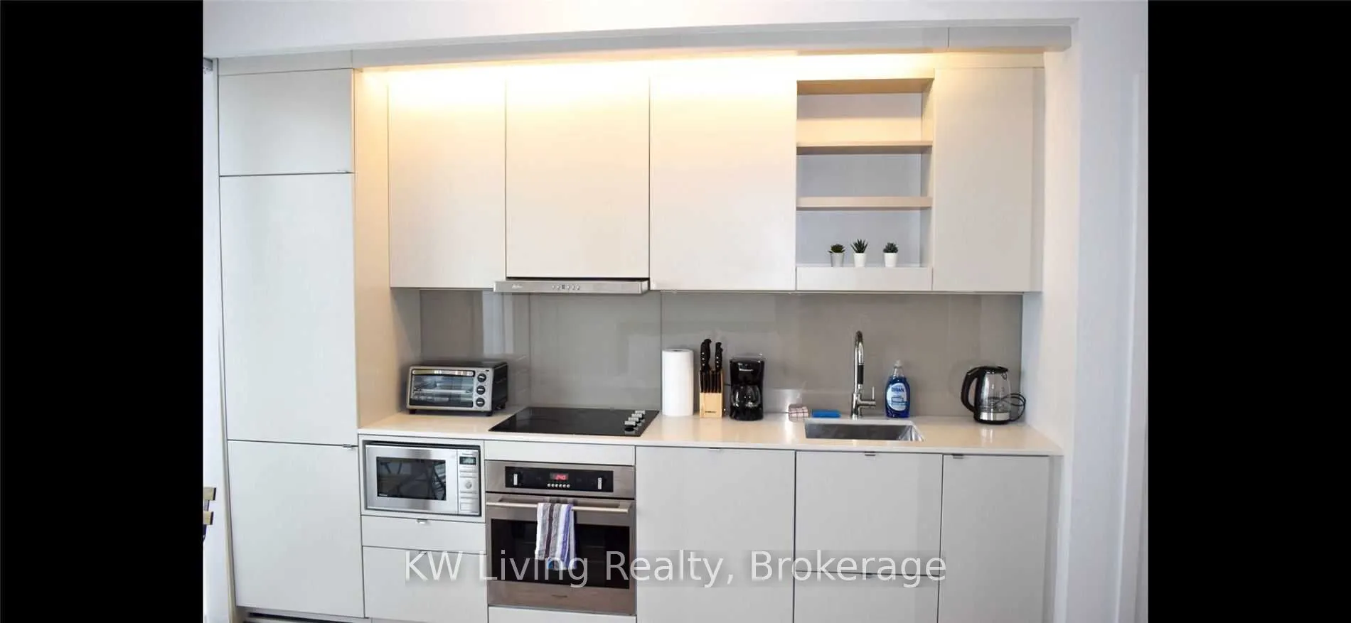 101 Peter Street, #2802