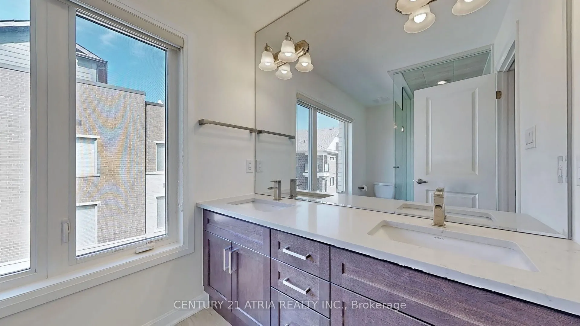 205 The Donway East