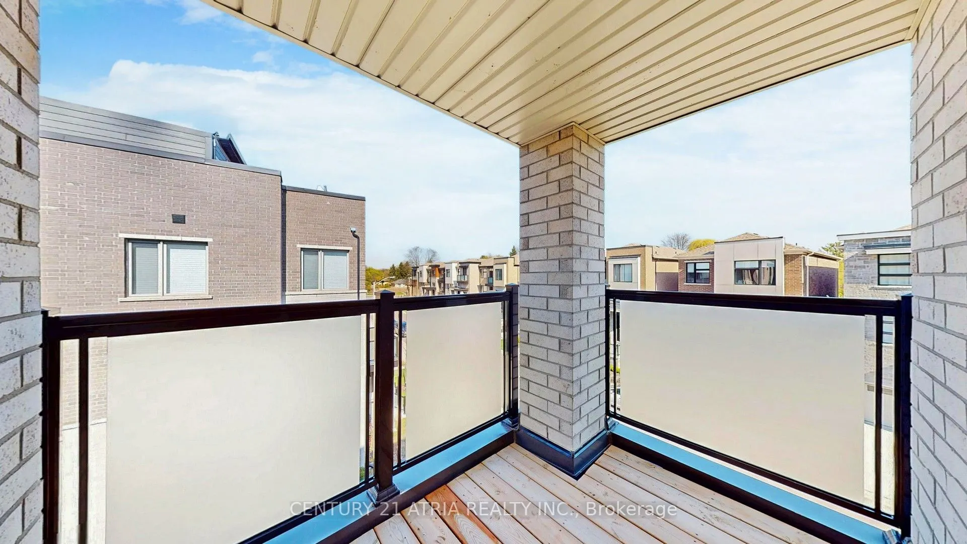 205 The Donway East