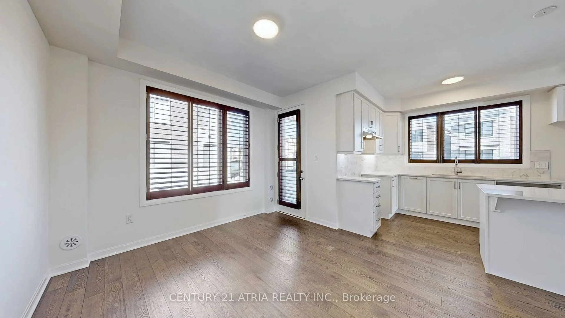 205 The Donway East