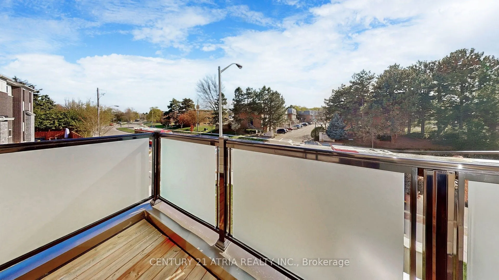 205 The Donway East