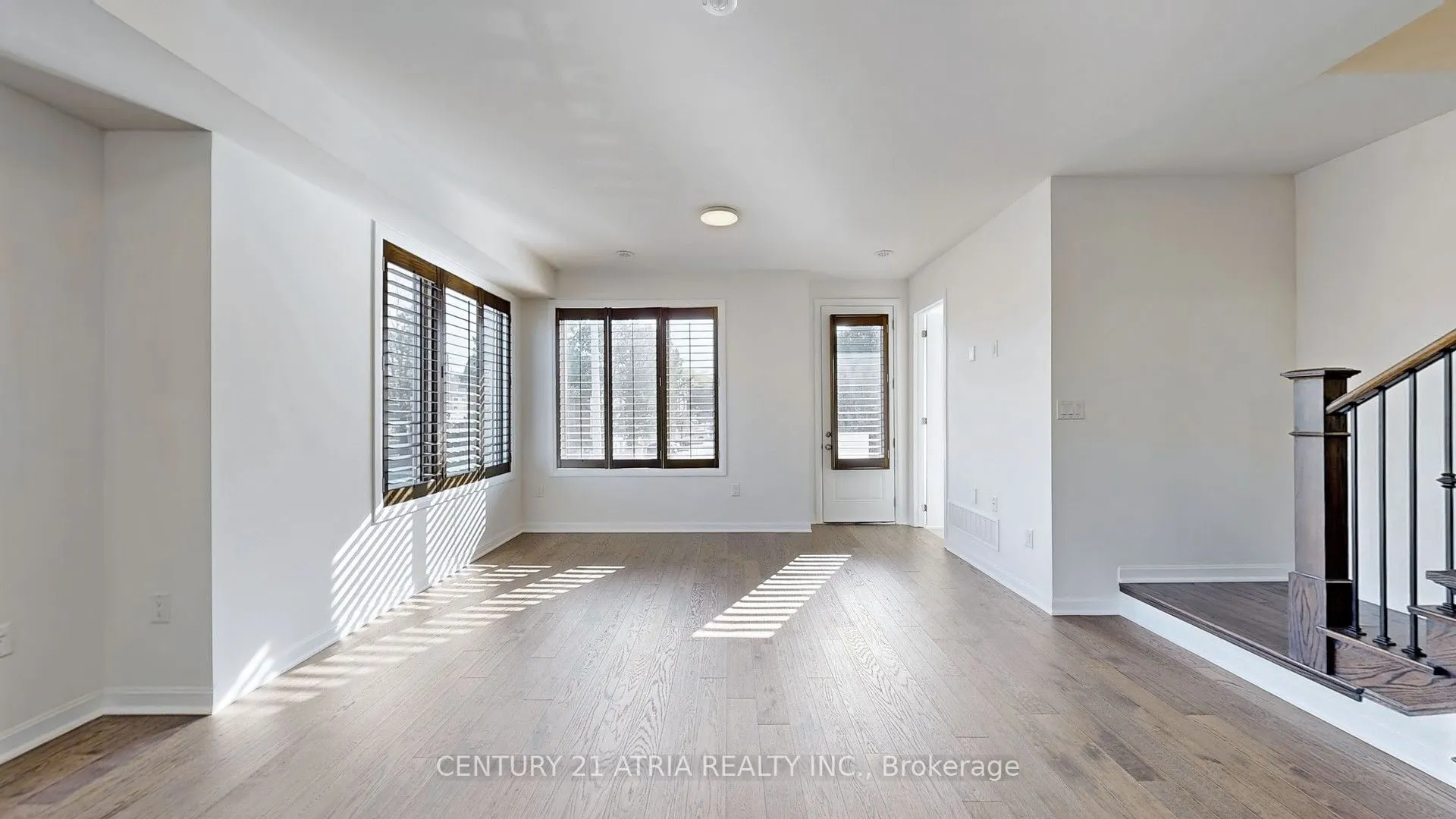 205 The Donway East