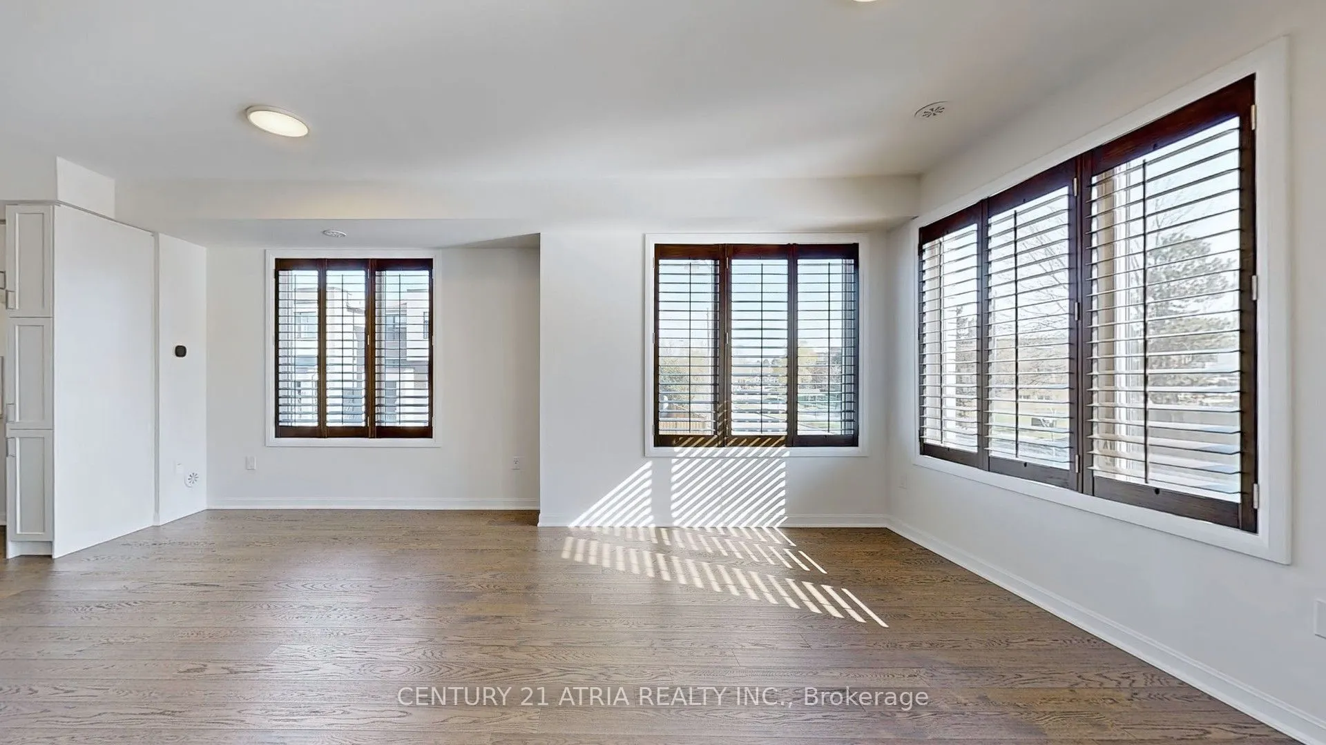 205 The Donway East