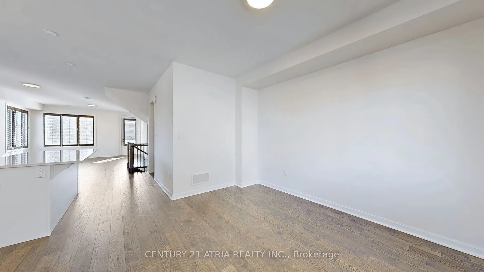 205 The Donway East