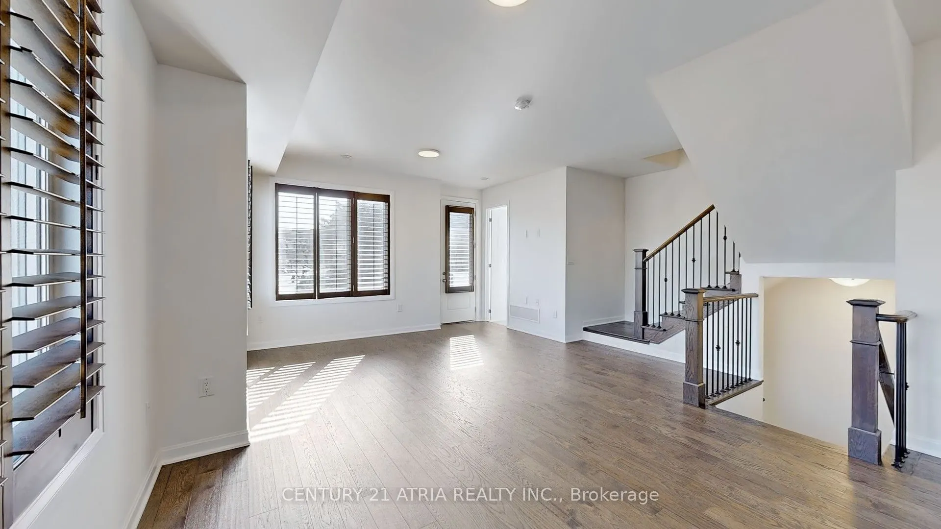 205 The Donway East