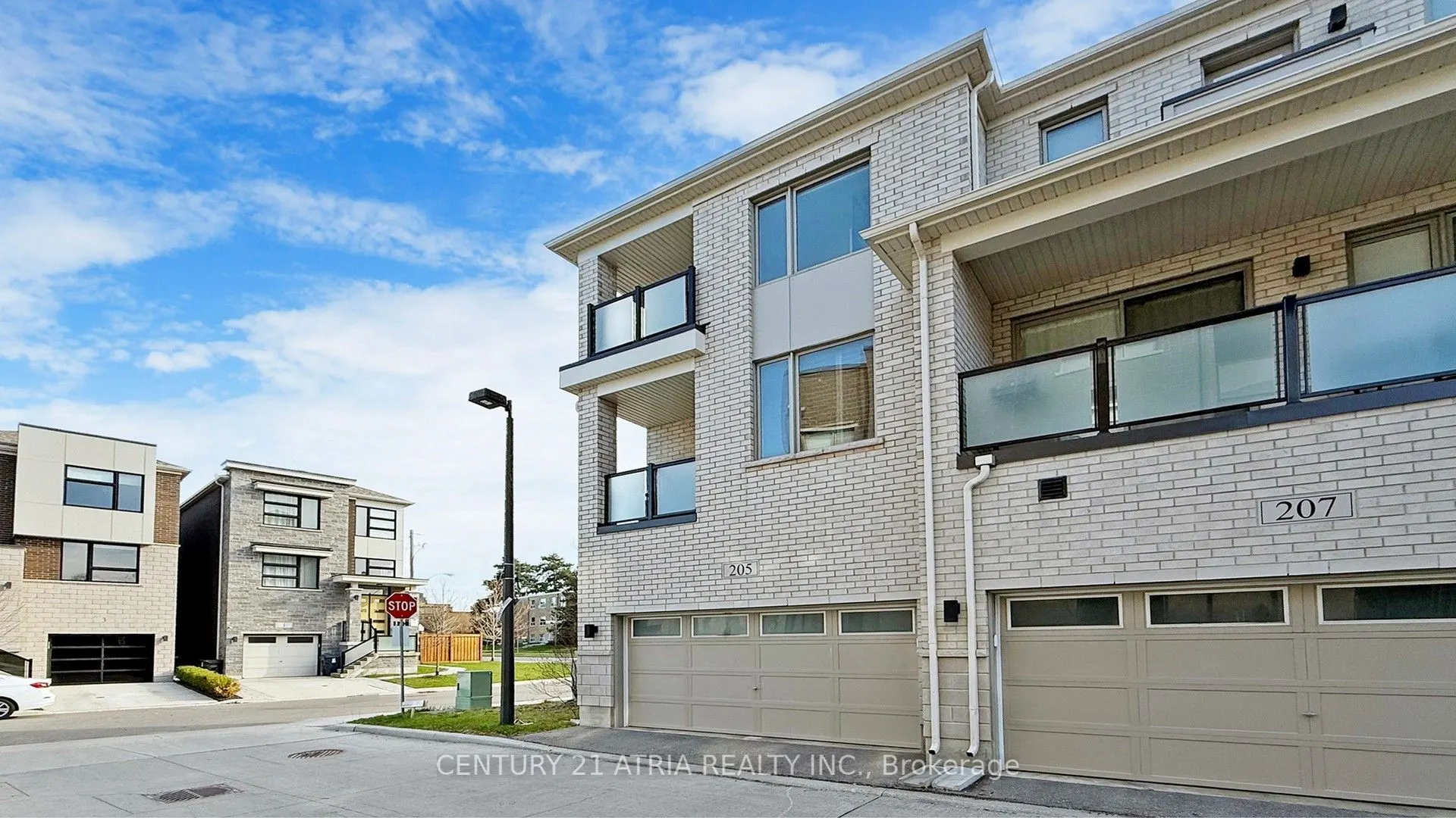 205 The Donway East
