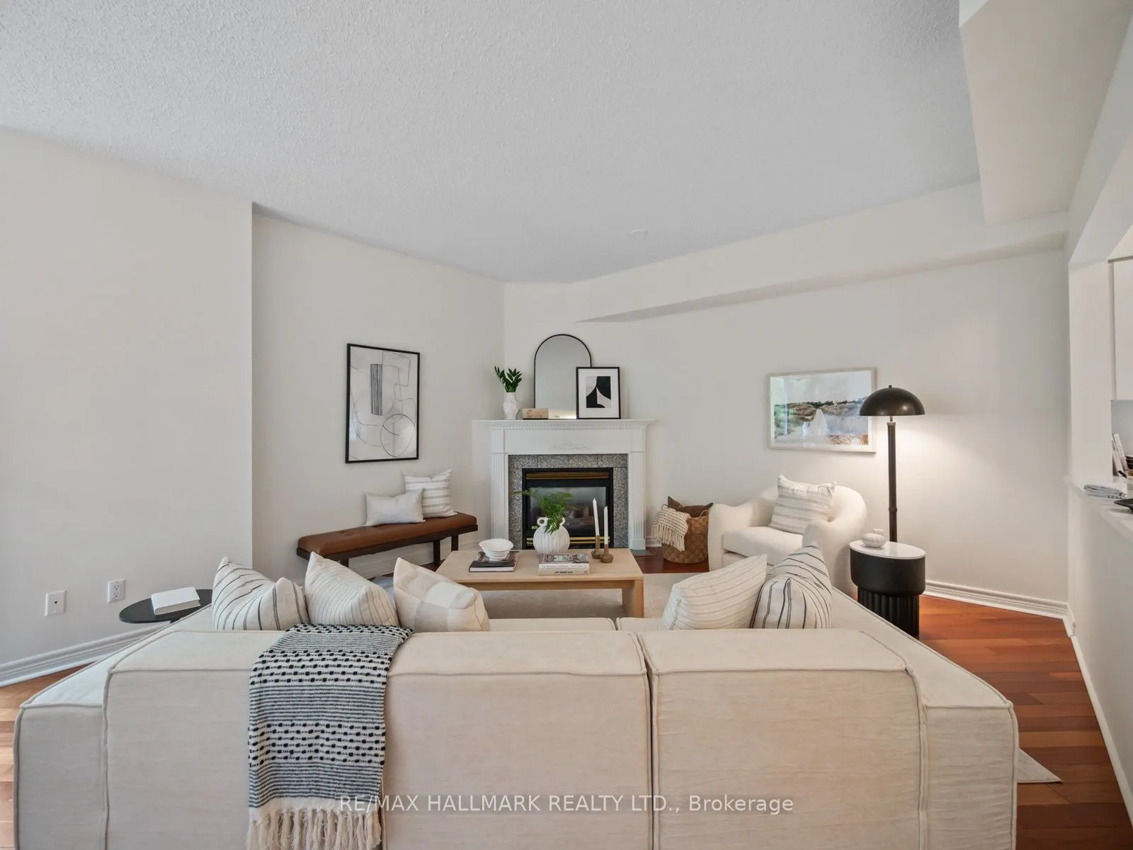 211 Randolph Road, #413