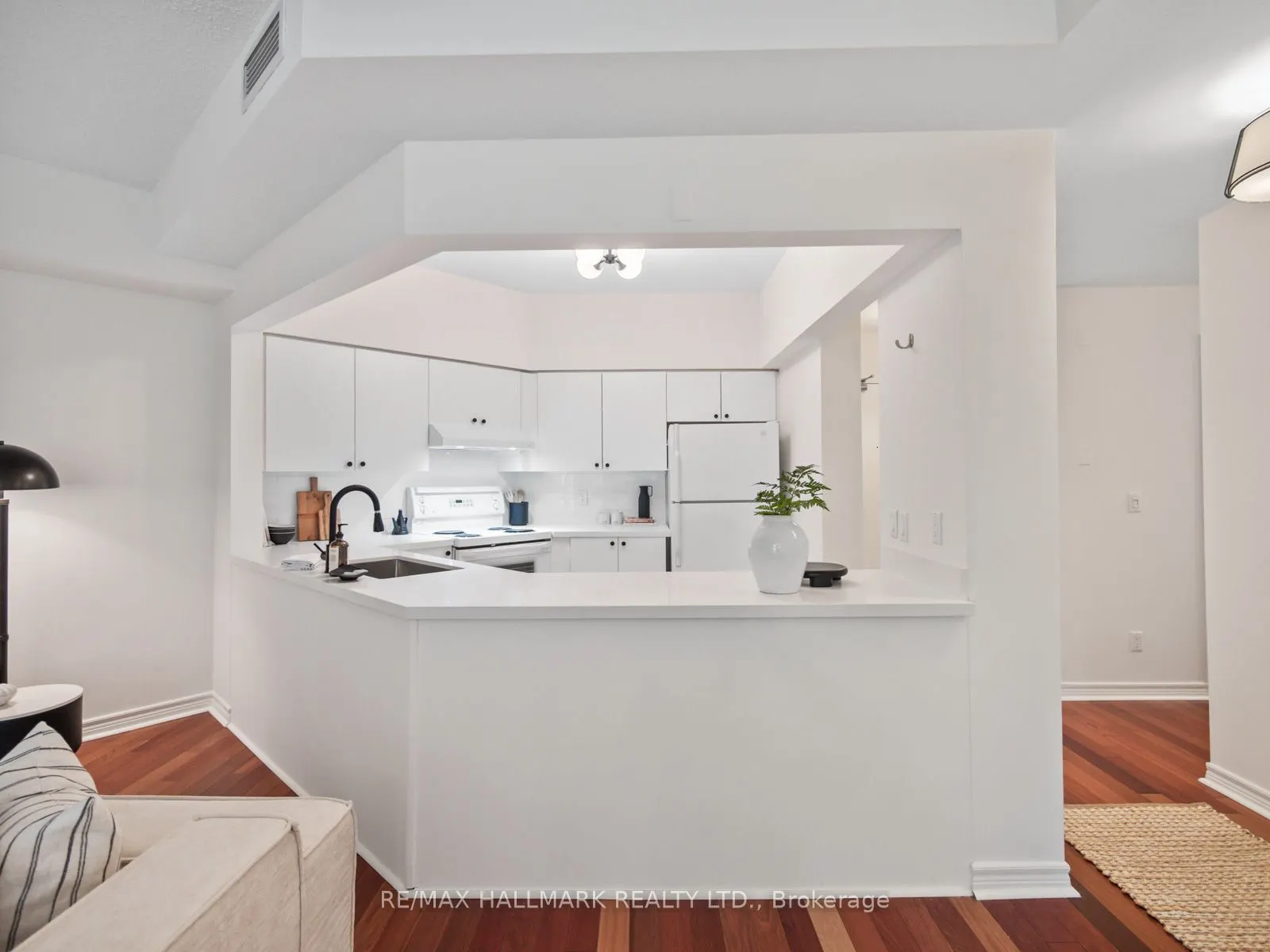 211 Randolph Road, #413