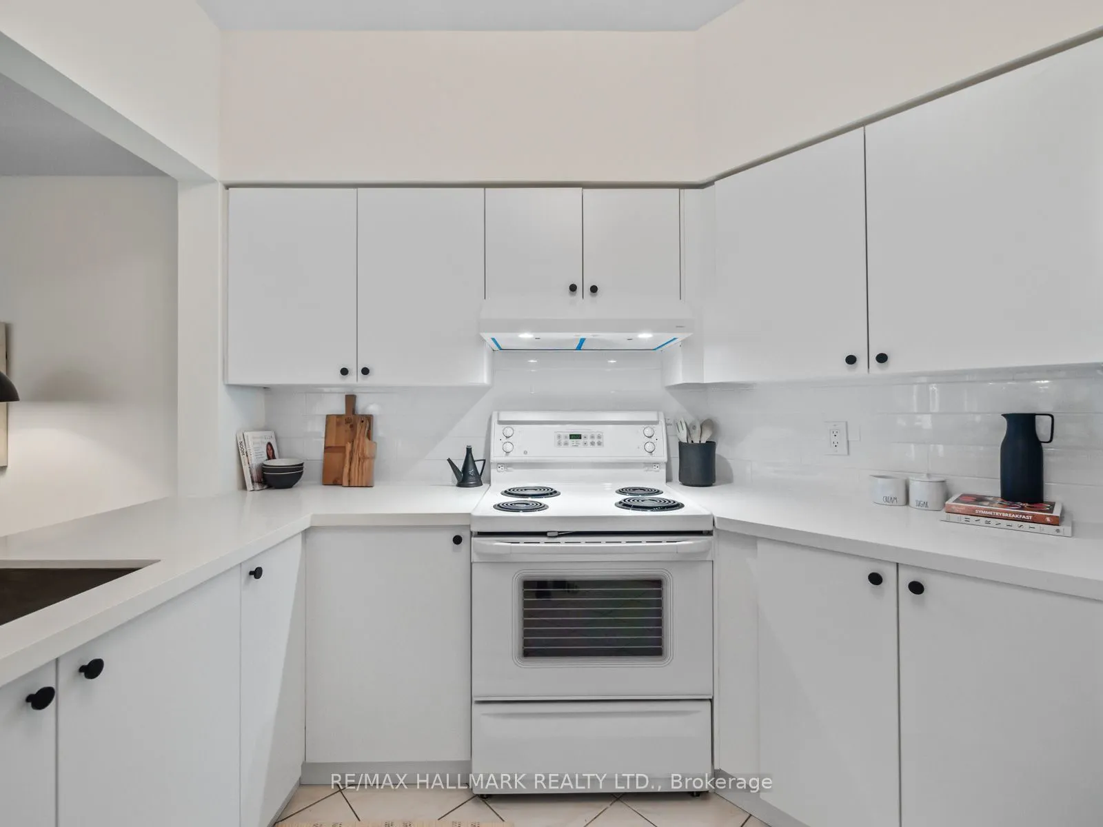 211 Randolph Road, #413