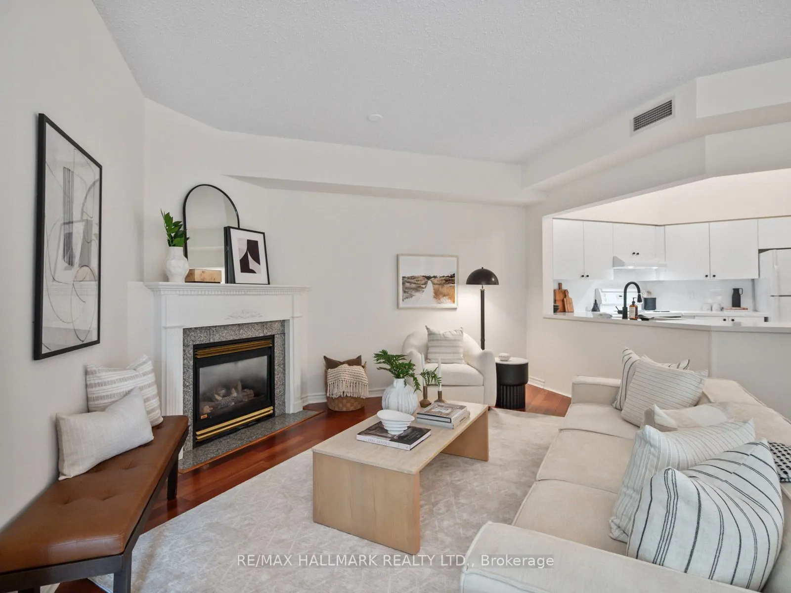 211 Randolph Road, #413