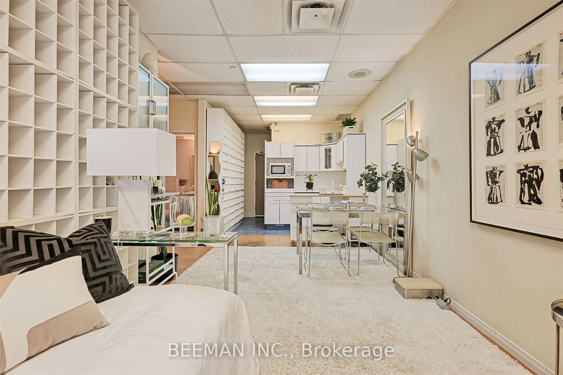 235 St Clair Avenue W, #109