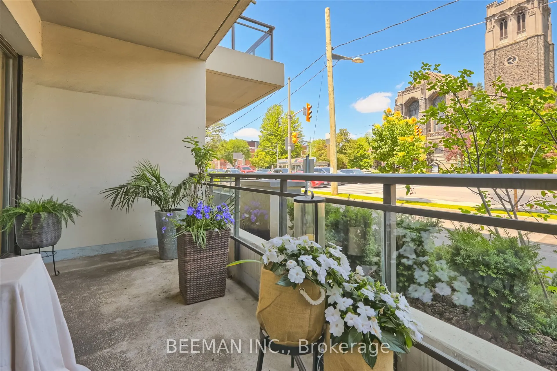 235 St Clair Avenue W, #109