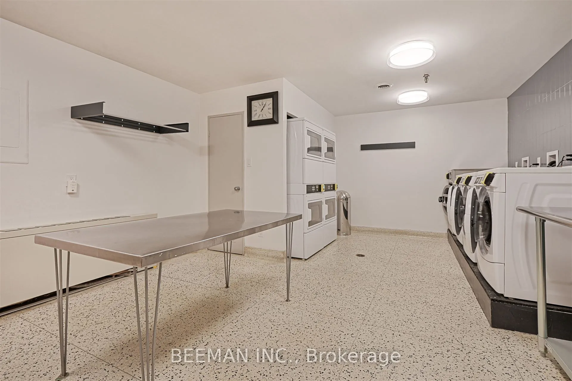 235 St Clair Avenue W, #109