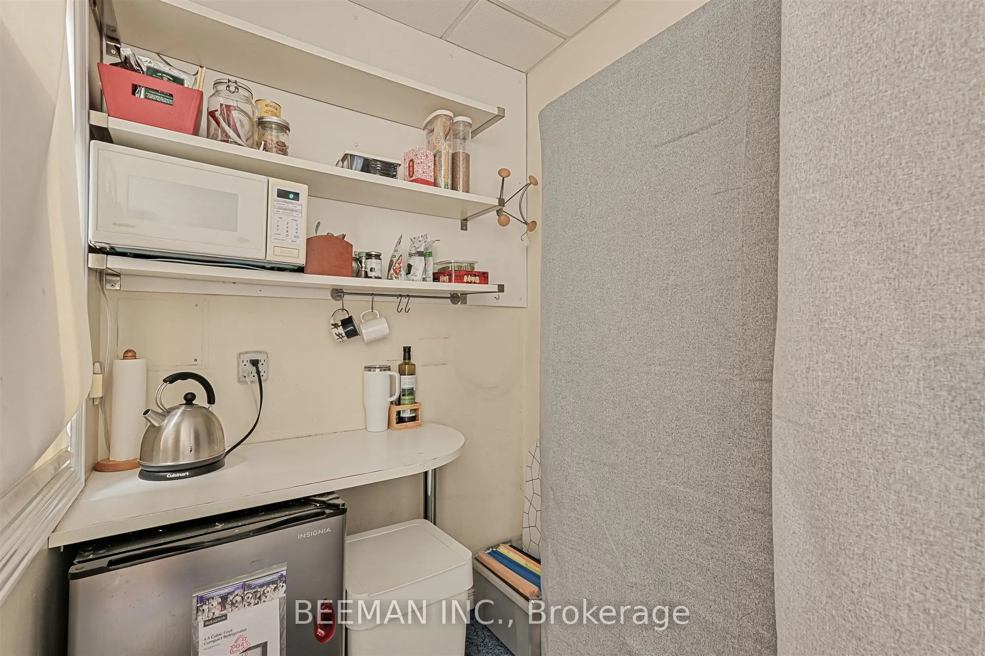 235 St Clair Avenue W, #109