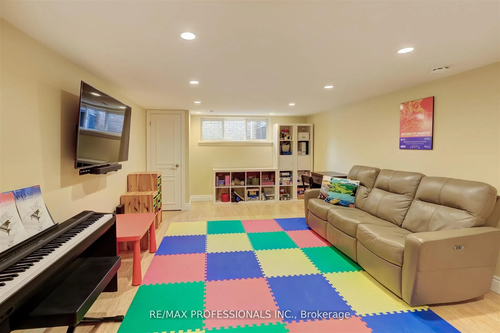 30 Tobruk Crescent