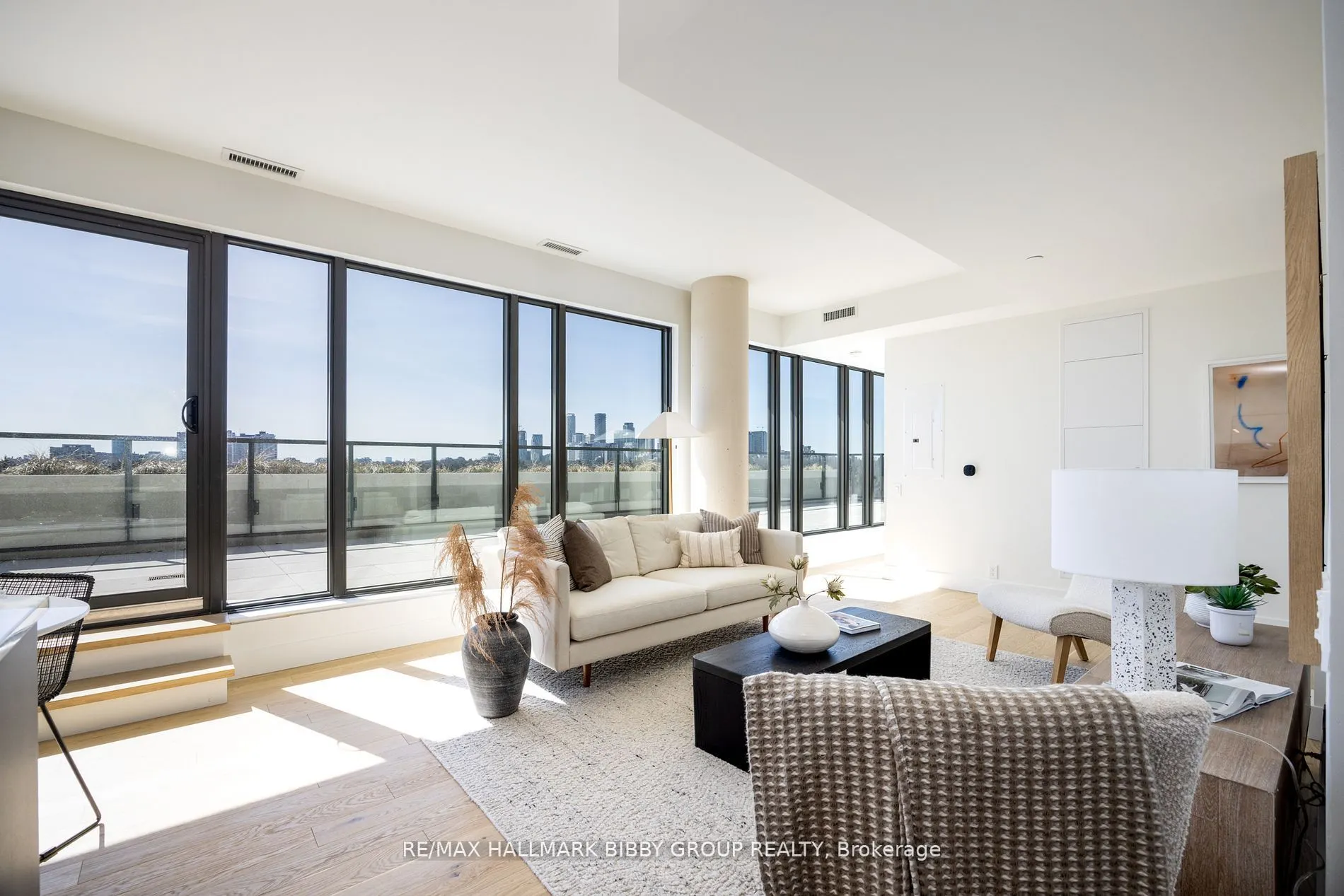 1414 Bayview Avenue, #701