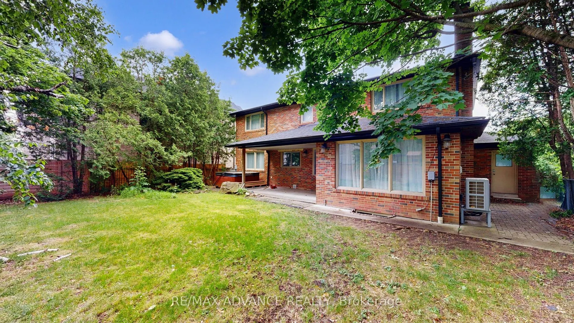 9 carluke Crescent