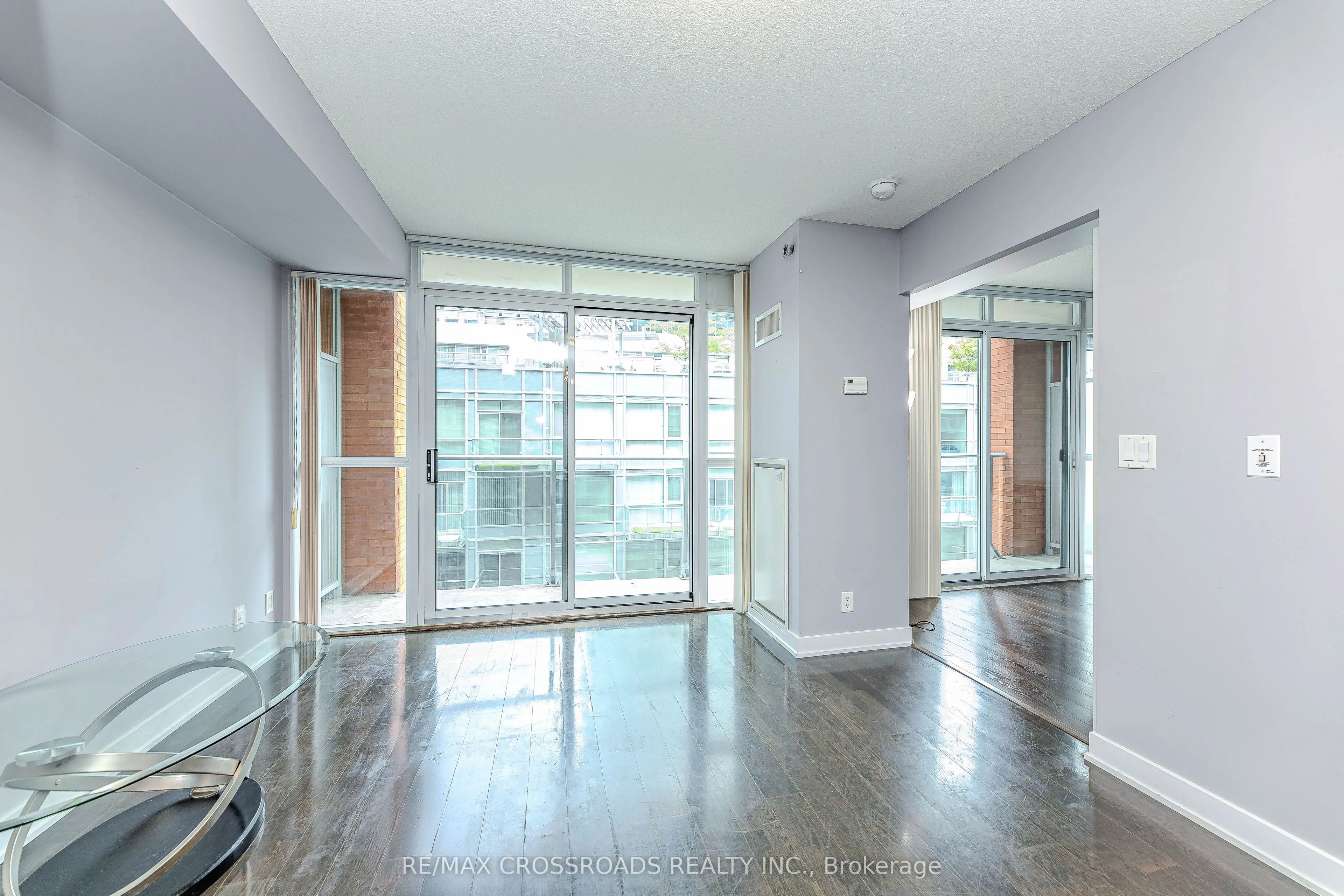 21 Nelson Street, #615