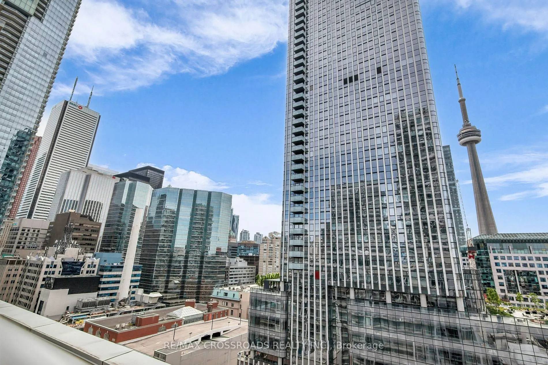 21 Nelson Street, #615