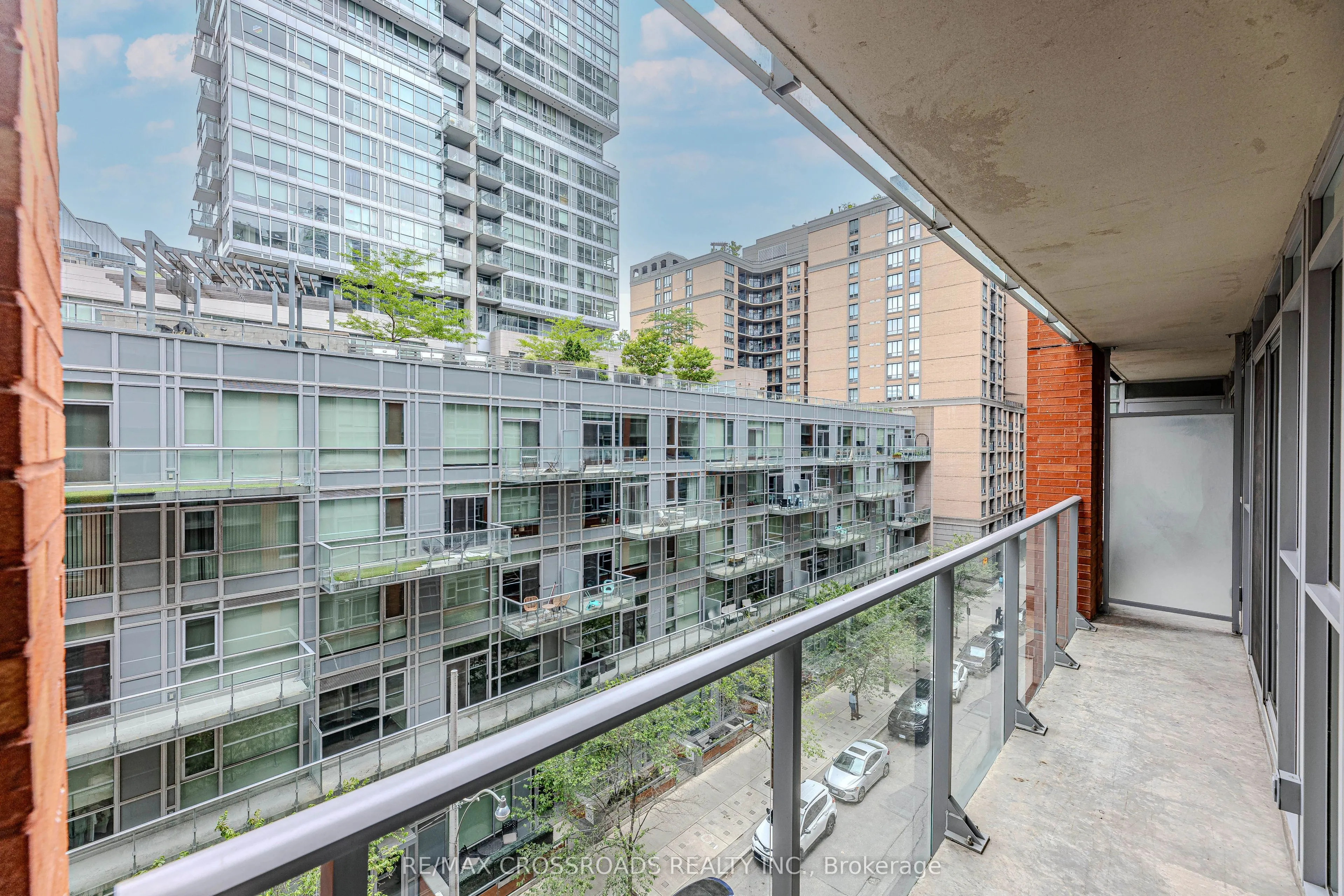 21 Nelson Street, #615