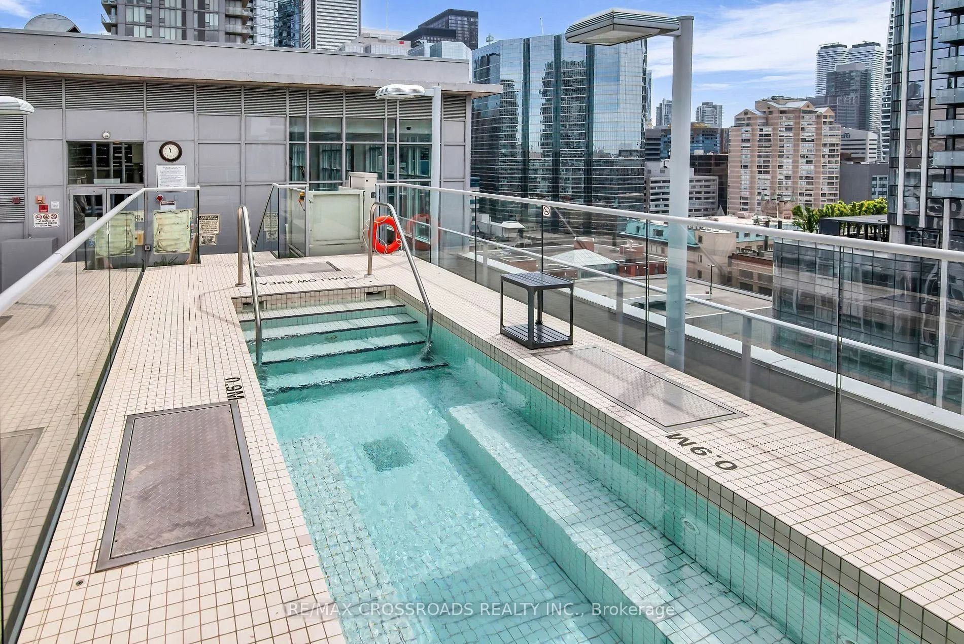 21 Nelson Street, #615