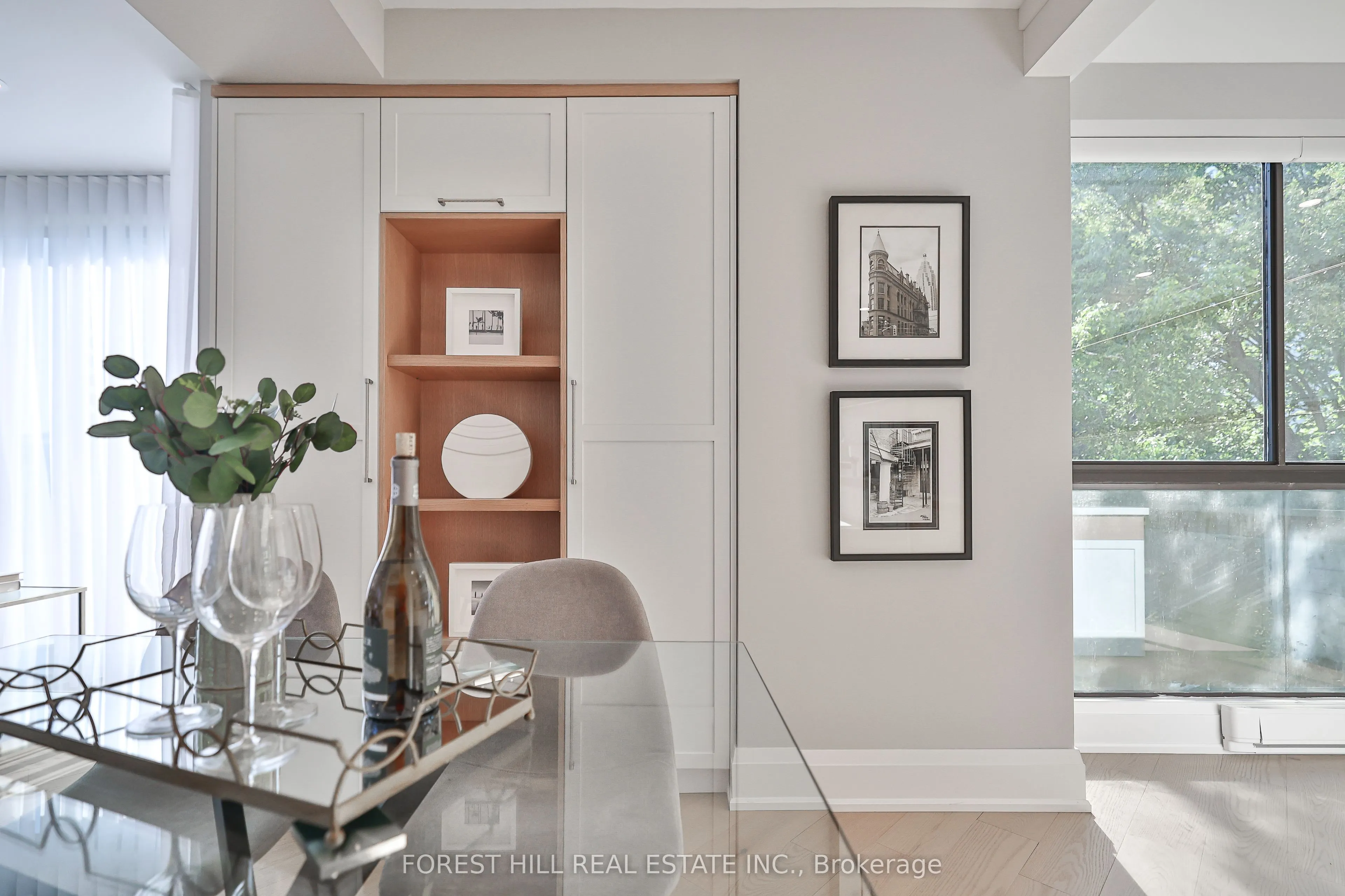 342 Spadina Road, #301