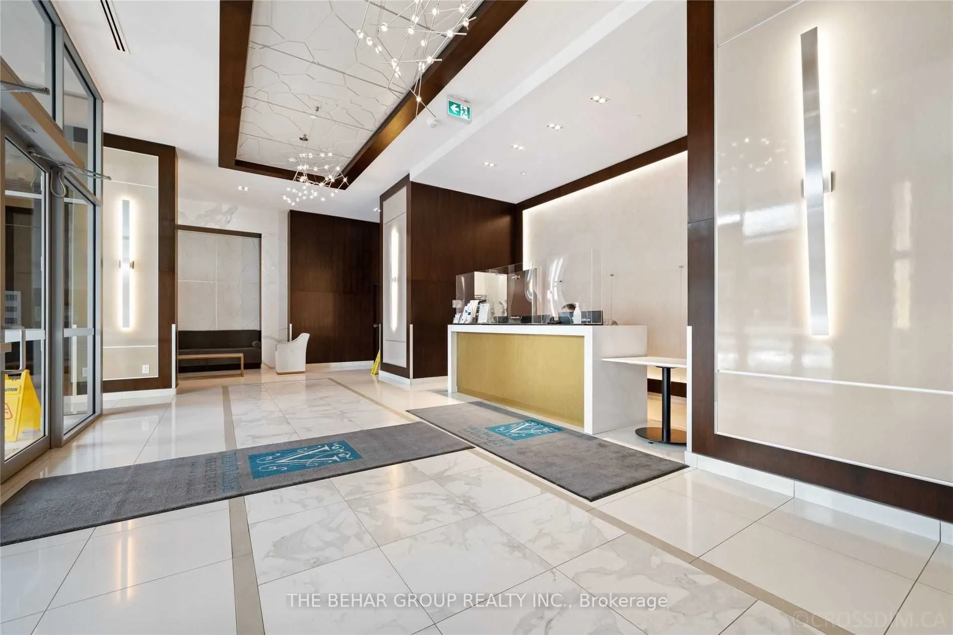 591 Sheppard Avenue E, #822