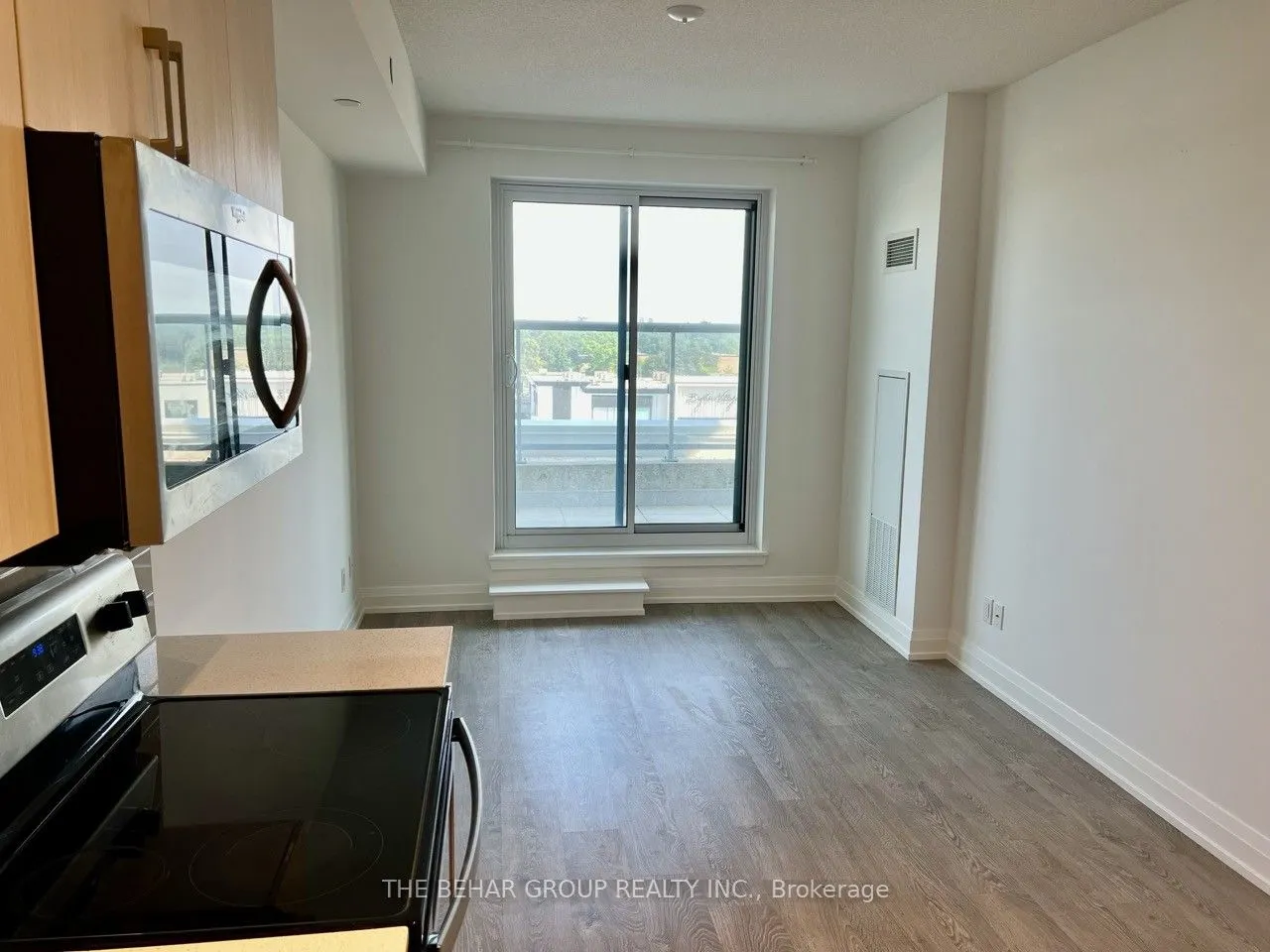 591 Sheppard Avenue E, #822
