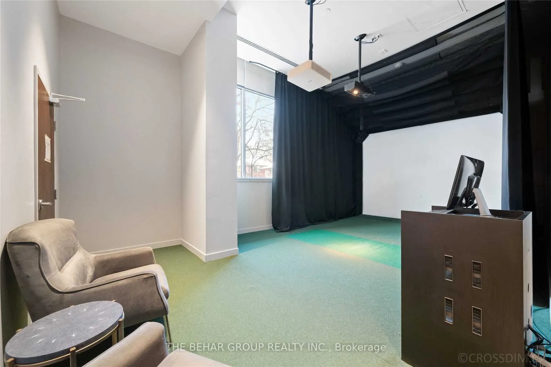 591 Sheppard Avenue E, #822