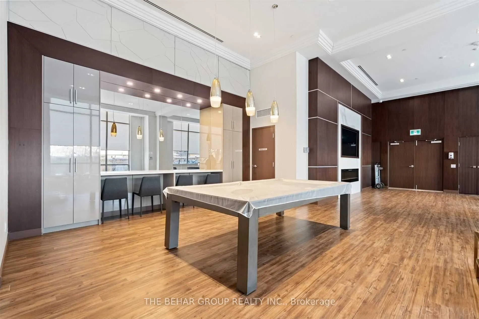 591 Sheppard Avenue E, #822