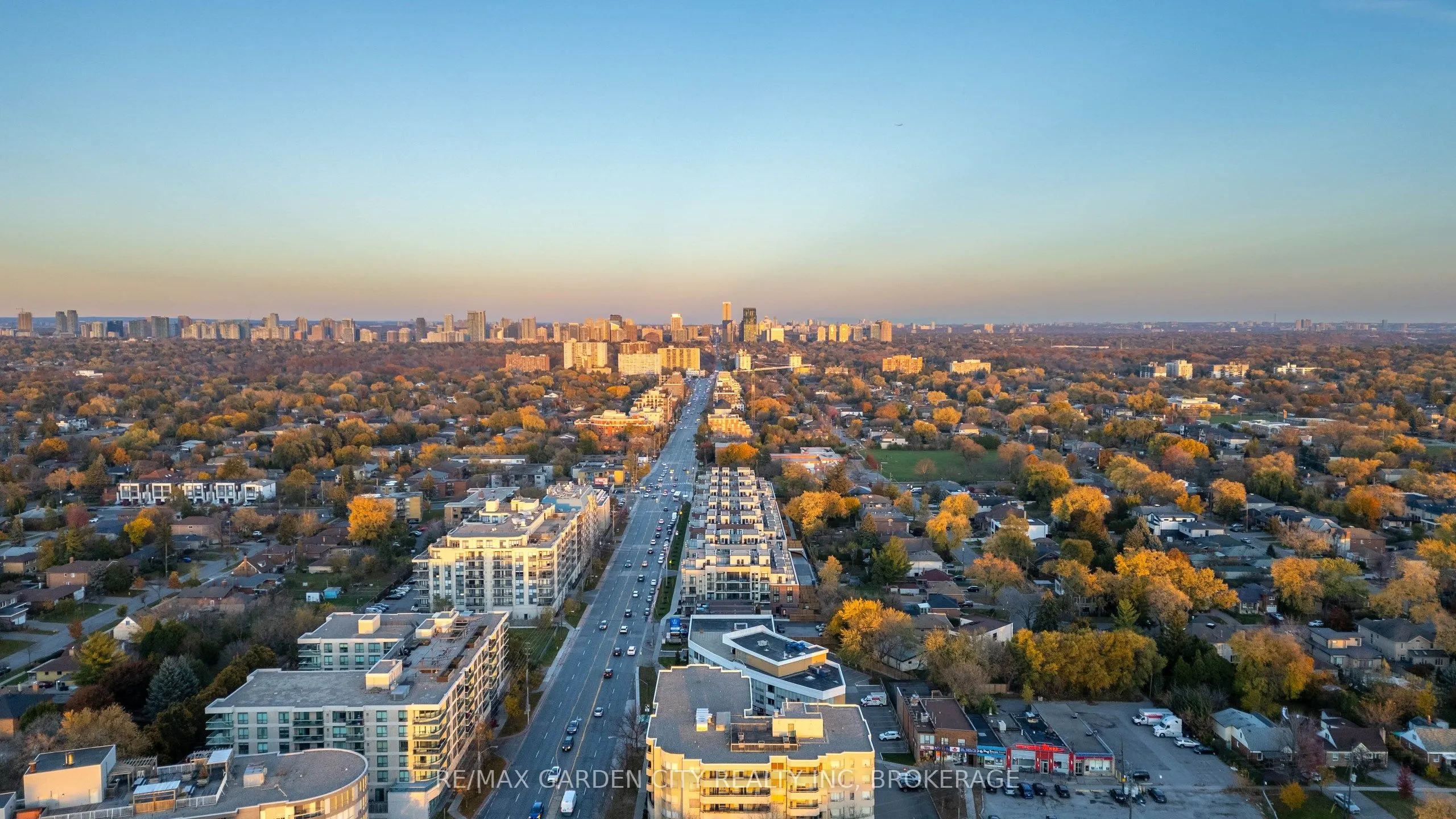 897 Sheppard Avenue W, #202