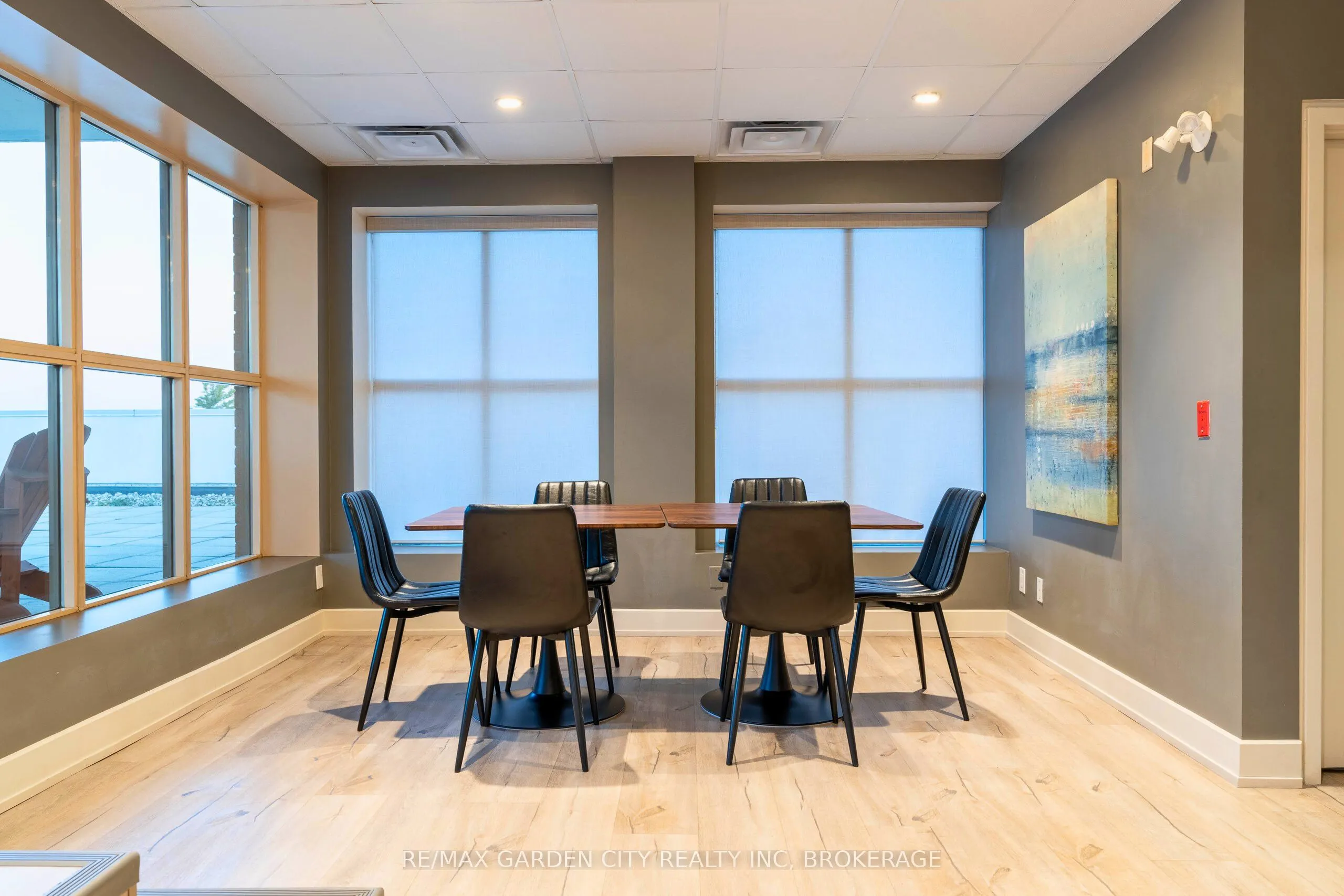 897 Sheppard Avenue W, #202