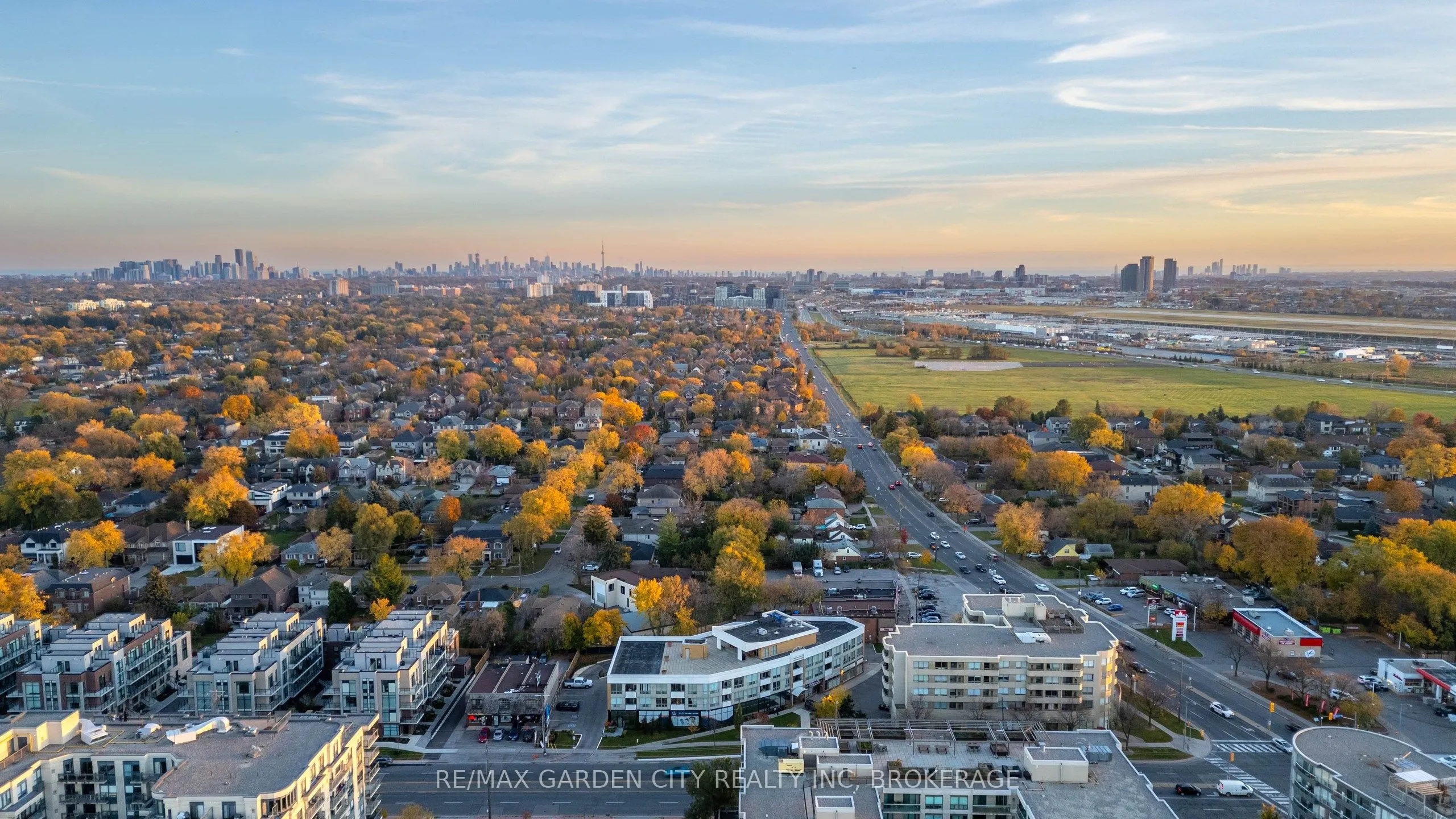 897 Sheppard Avenue W, #202